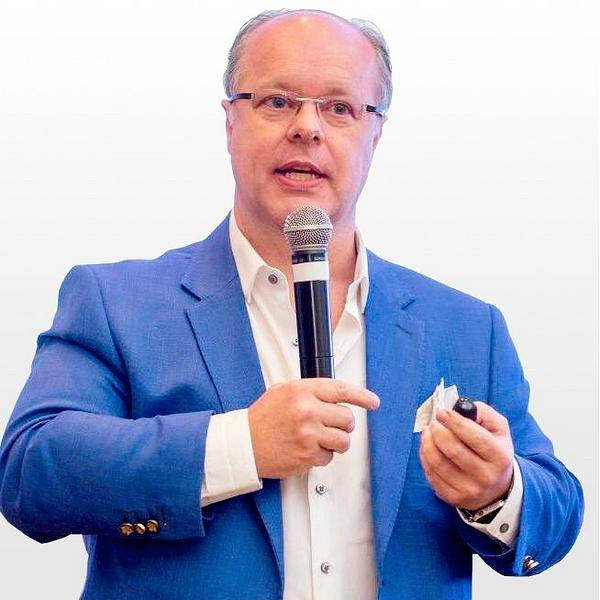 Cesar Cavalheiro Leite