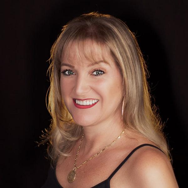 Leandra Giacomelli Zuquetto