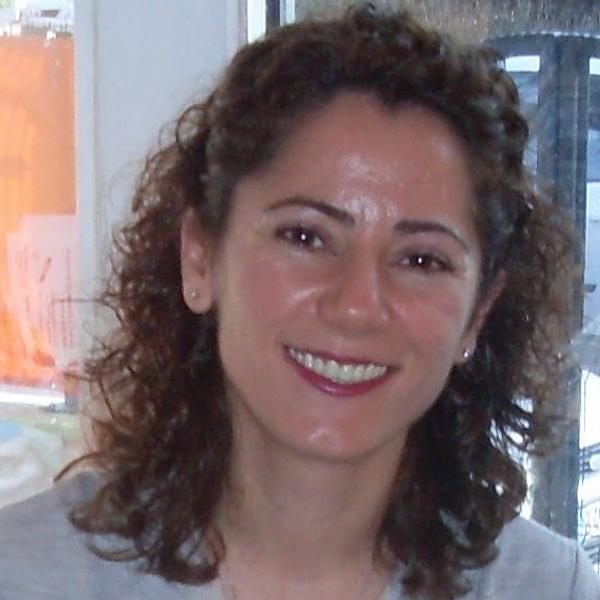 Ozlem Petek Hun